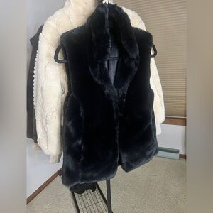 Forever 21 Midnight Black Faux Fur Vest